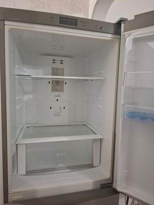 Продается холодильник б/у в рабочем состояние