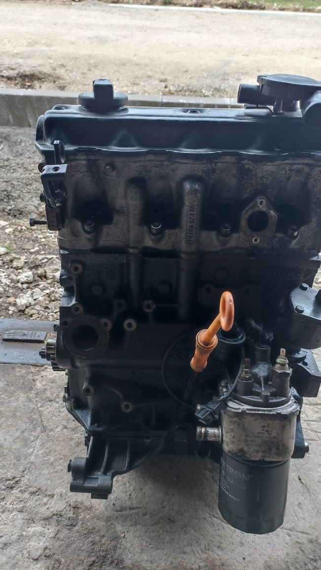 Двигател 1.9тди 110кс за vw шаран