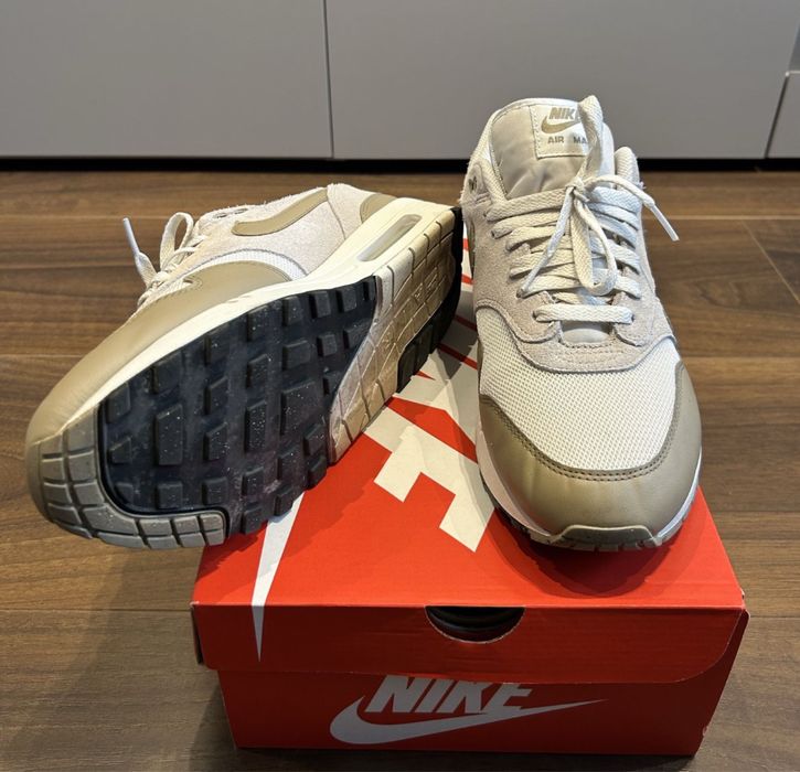 Продавам маратонки Nike Airmax 1