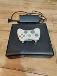 Xbox 360 modat 2 joystik-uri