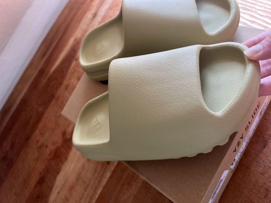 Yeezy slide marimea 38