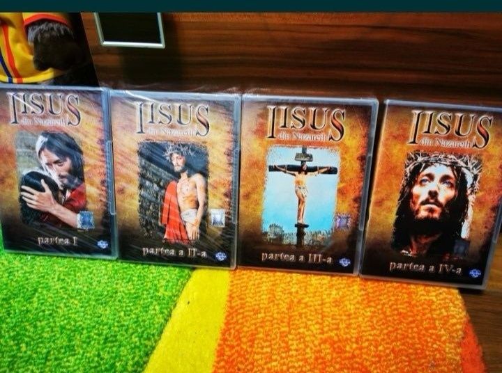 Film Iisus din Nazareth 4 parti