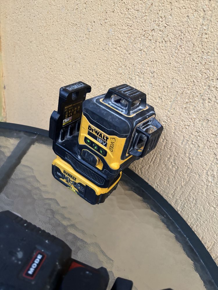 Vand Nivele Laser Milwaukee, Bosch, Dewalt, Geo Fennel