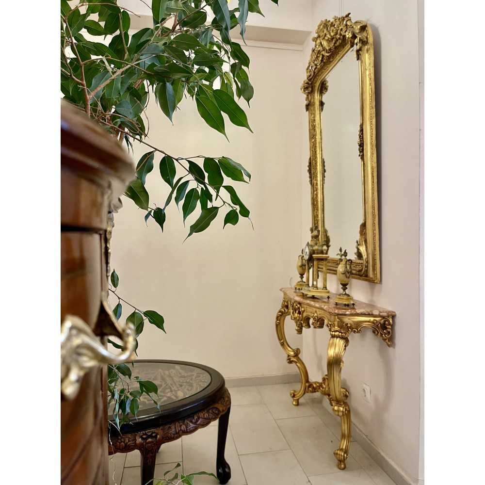 Златана конзолна маса "Луи XV"