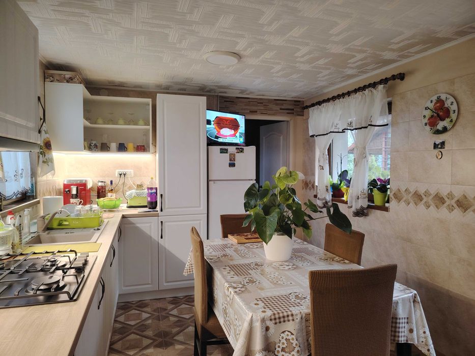 Casa pitoreasca la tara