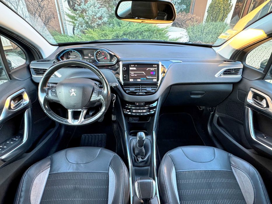 !!! RATE FIXE CU BULETINUL !!! Peugeot 2008 1.2i VTi ALLURE 2014