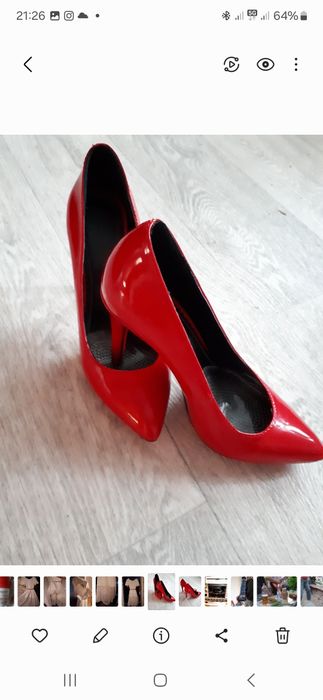 Продам туфли. Красные.Лак.