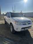 Toyota Hilux сотилади