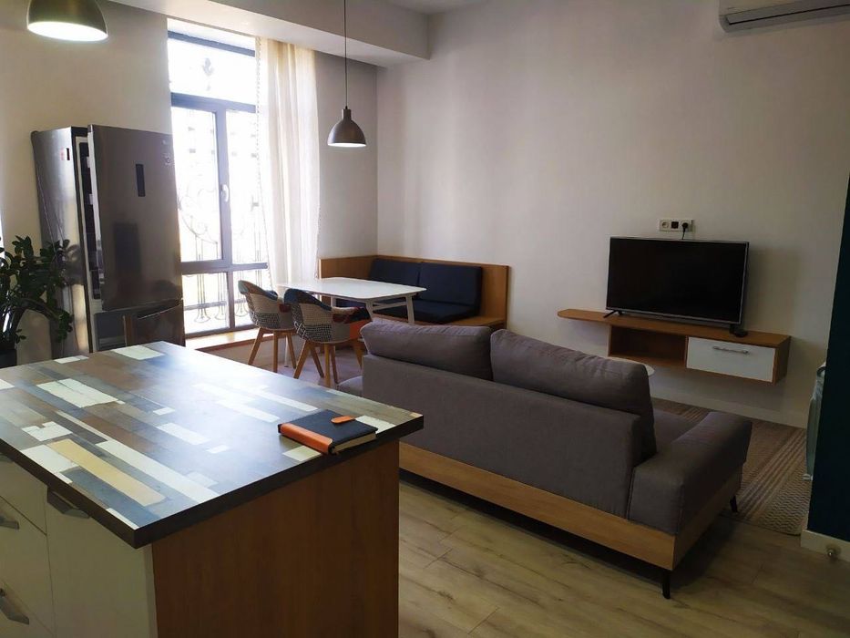 Жилой Комплекс White House на Шота Руставели 3х-комнатная квартира