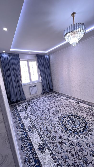 Продаётся 2ух комнатная  Квартира