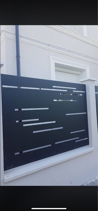 Plase decupate la laser