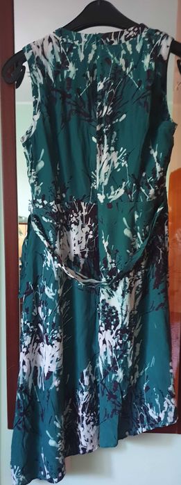 Vind rochie de zi, asimetrica