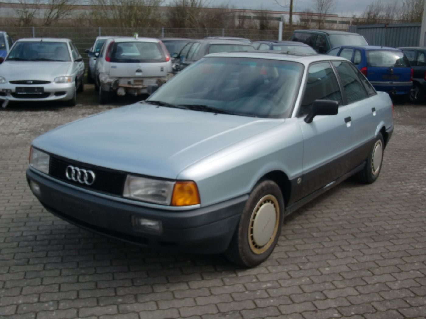 Ауди 80 б3 по запчастям Audi 80 B3