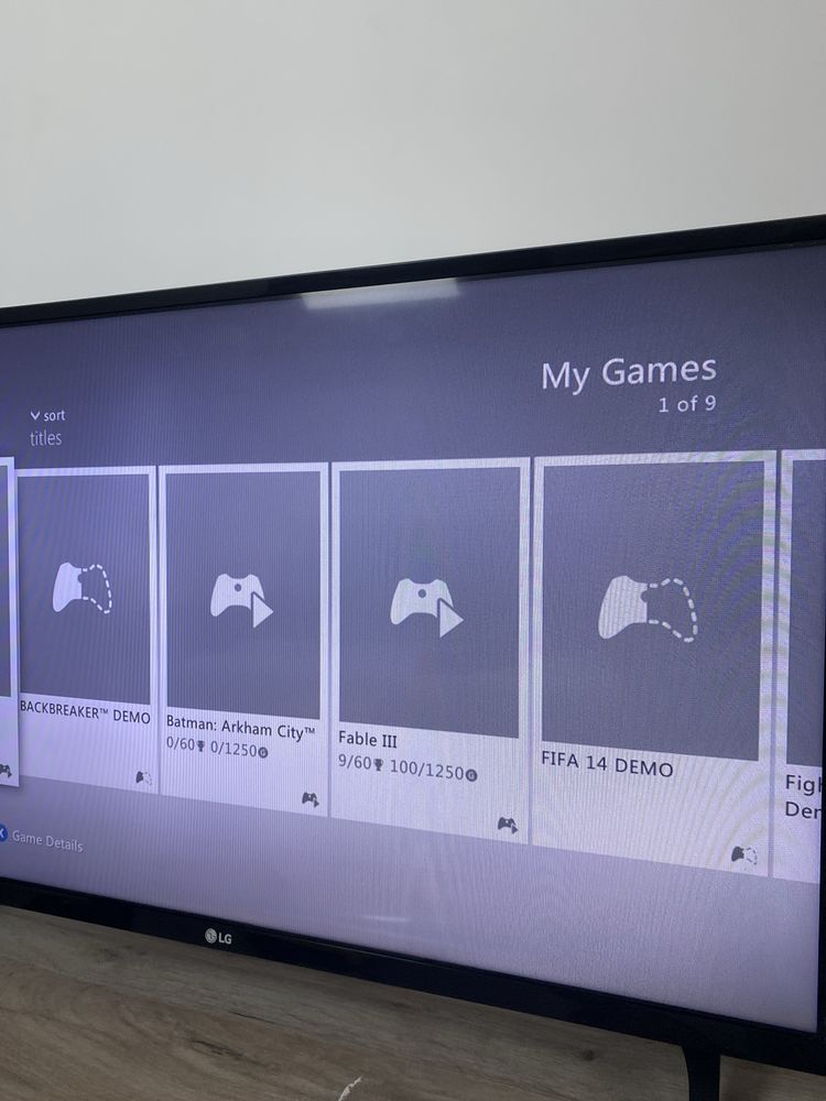 Vand xbox 360 fat 60GB