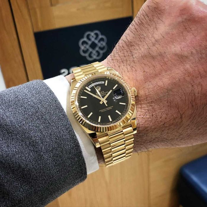 Rolex Day-Date 40mm Yellow Gold Black Dial
