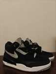 Adidasi Jordan 3 Tinker