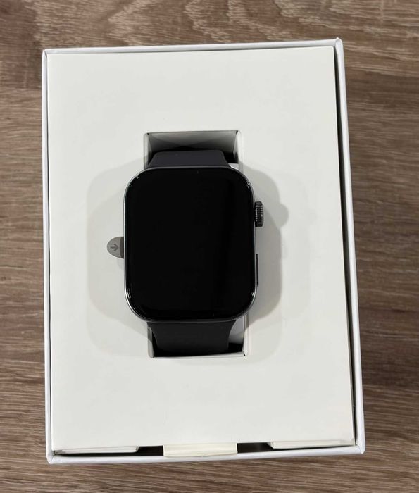 Смарт часовник HUAWEI WATCH FIT 3