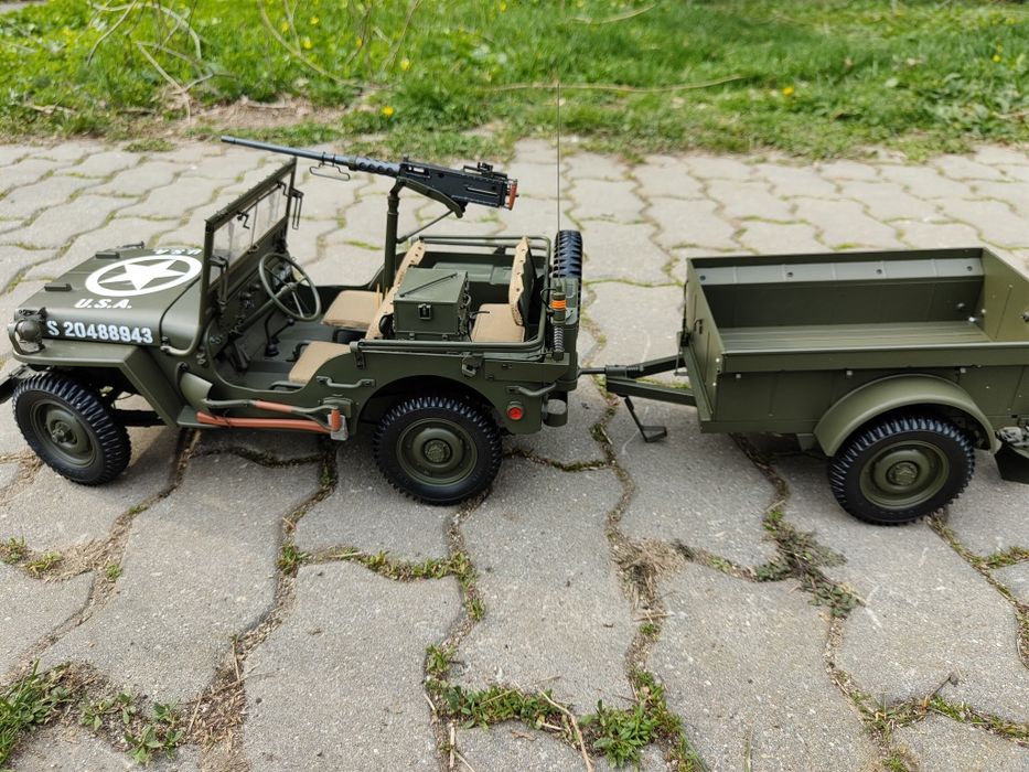 Macheta Jeep Willys 1/8 (45 cm lungime ]