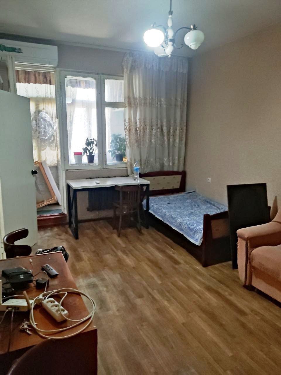 Продаётся квартира чиланзар 17 квартал 1/3/4 балкон 1,5х3