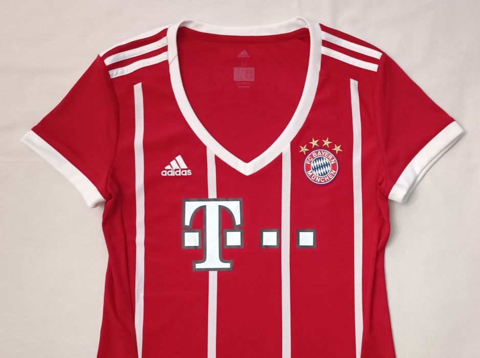 Adidas Bayern Munchen Jersey оригинална тениска M Адидас Байерн Мюнхен