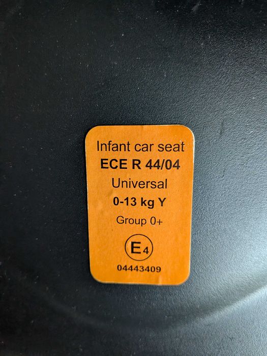 Бебешко столче за кола