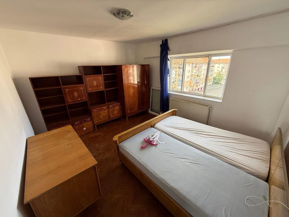 Ofer spre Vanzare Apartament 2 Camere Carpati 2