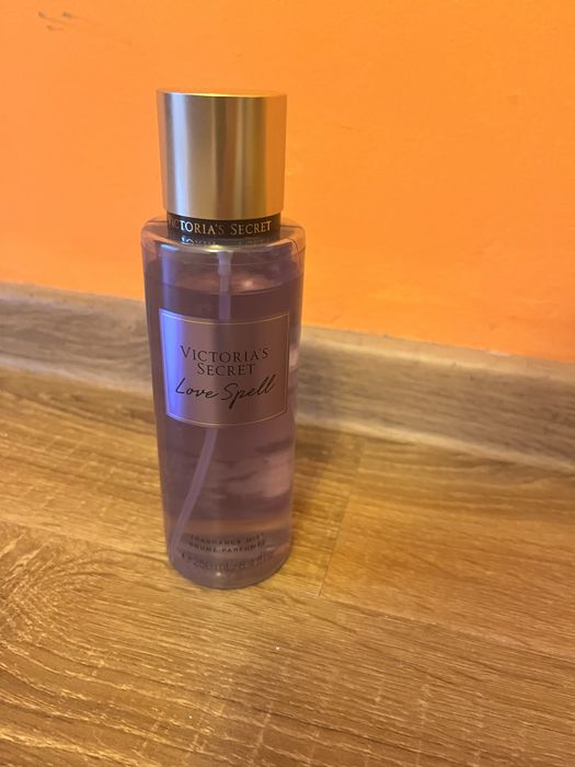 Victoria’s Secret Love Spell