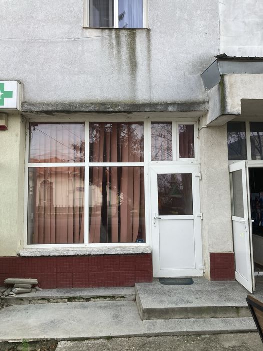 Inchiriez spatiu comercial 24 m2 -zona centrala Copalau