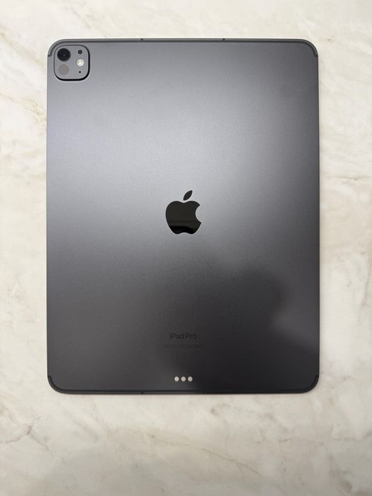 iPad Pro 13” 2024 M4 Wi-Fi 256GB Space Black