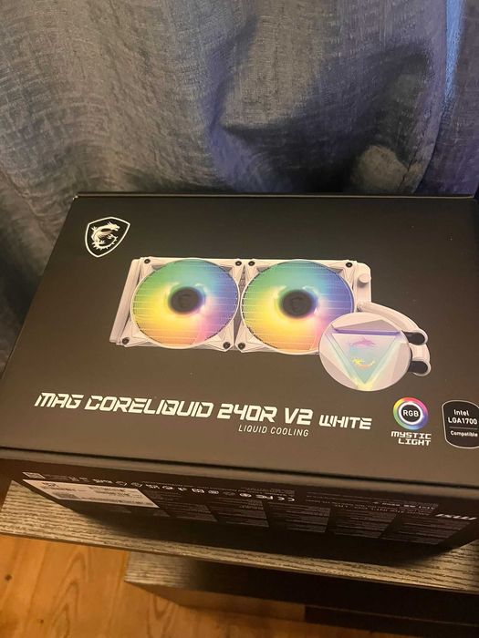 Vand PC  componente impreuna sau separat