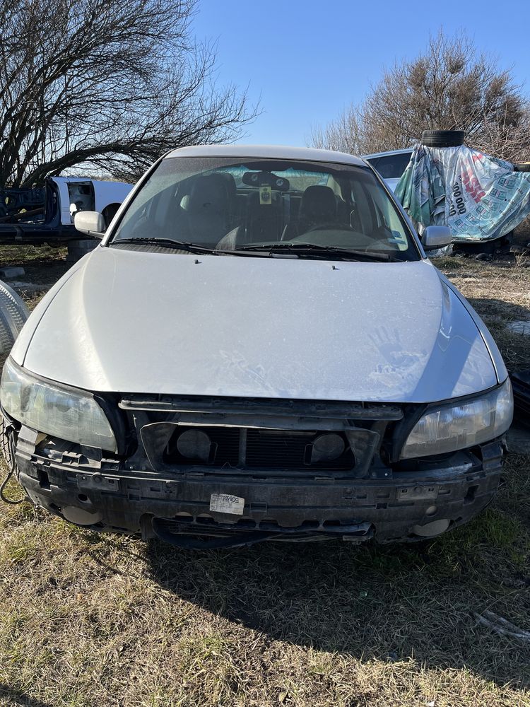 Volvo S60 D5 на части