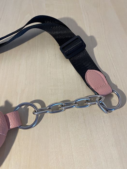 Borseta roz cu tinte metalice