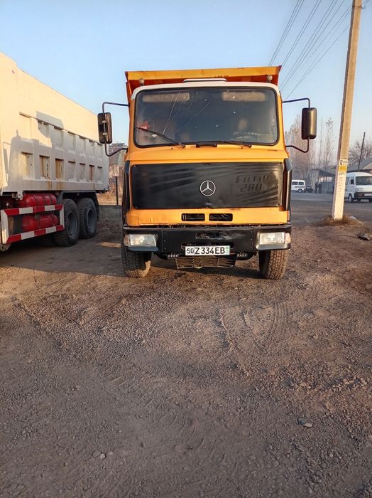 Хова самосвал 2005