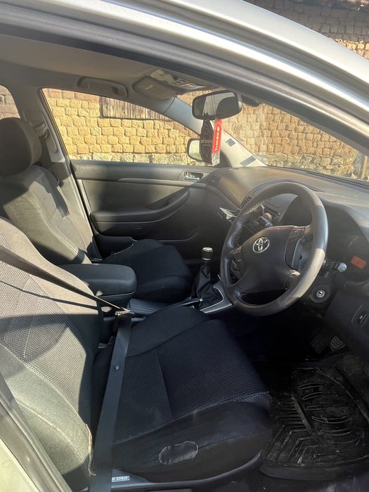 Toyota Avensis 2.2 D-4D (126к.с) НА ЧАСТИ