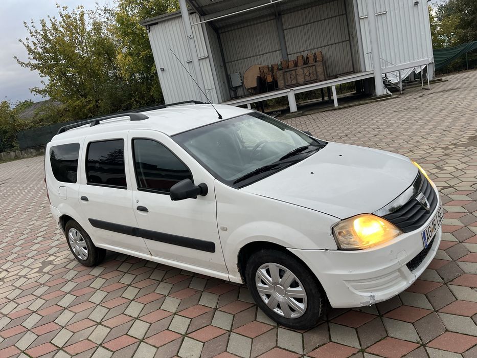 Dacia logan mcv 2010 motor 1.5 dci,  5 locuri, in stare buna