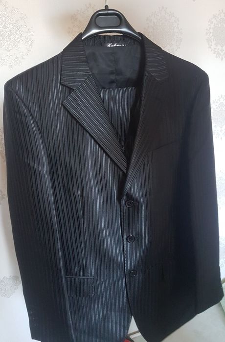 Мужской костюм тройка