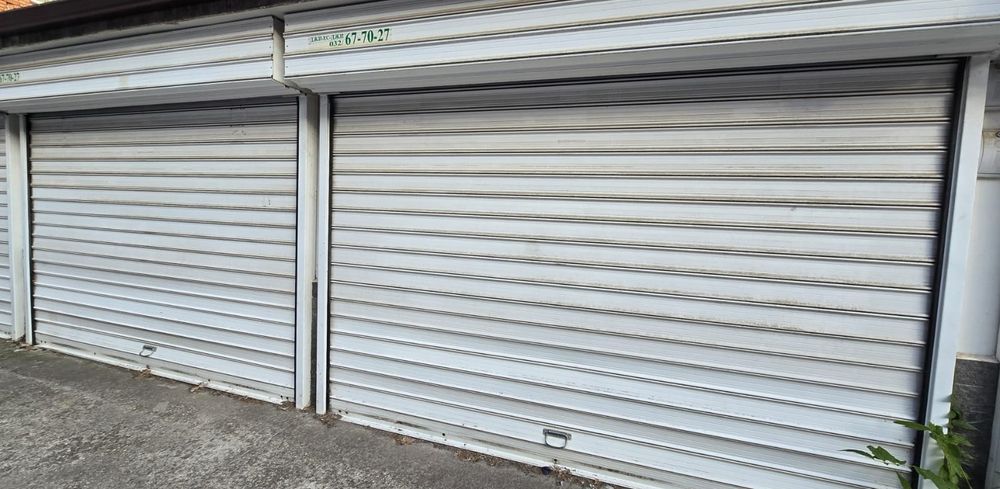 Дава се под наем Тристаен апартамент в Пловдив, Въстанически - 110 кв.м за 663 € - Снимка #13