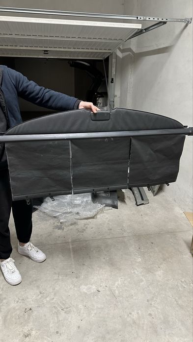 Щора за багажник Тойота Корола Версо