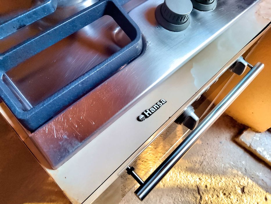 Cuptor electric cu plită, HANSA