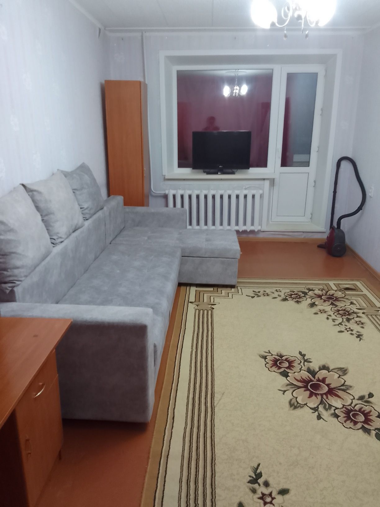 Продам 1 ком.новый 4 мкрн.4 этаж.