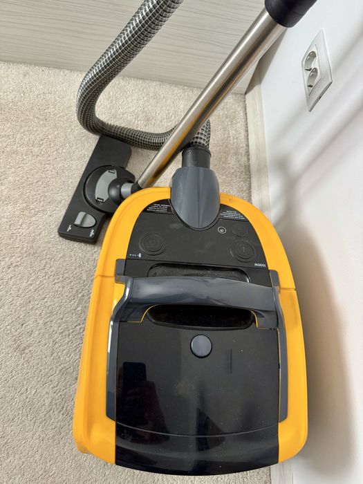 Aspirator cu spalare ZELMER Aquawelt Plus (Karcher, Dyson, Bosch)