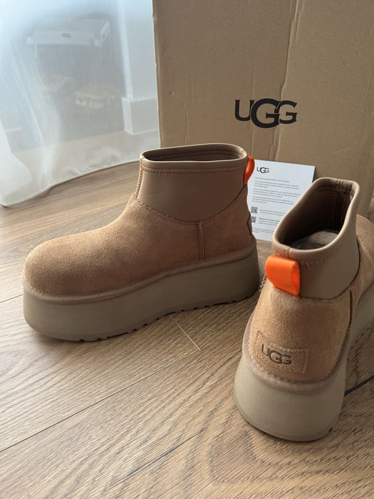 UGG Mini Dipper 37 (US 6) Originali
