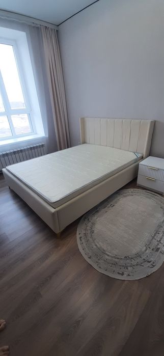 Кровать двуспальная