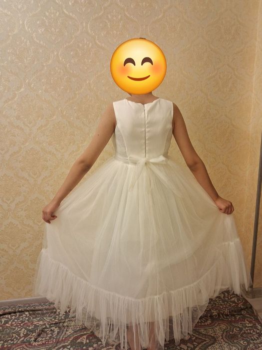 Платье вечернее элегантное