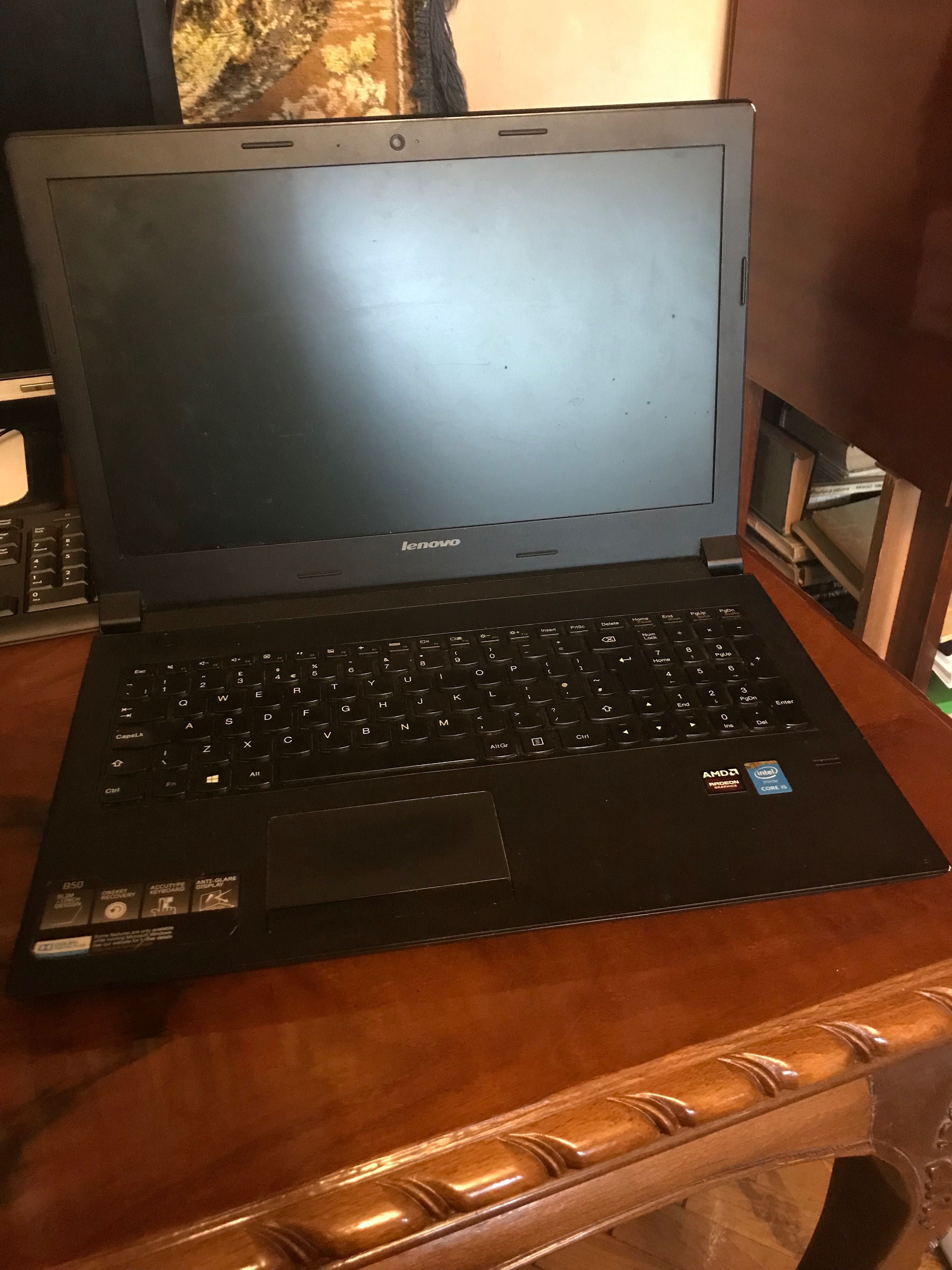 Laptop Lenovo B50-80EW   Ca nou