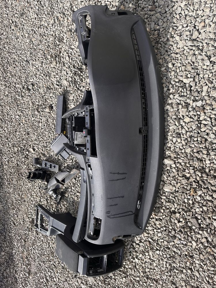 Plasa bord skoda superb 2