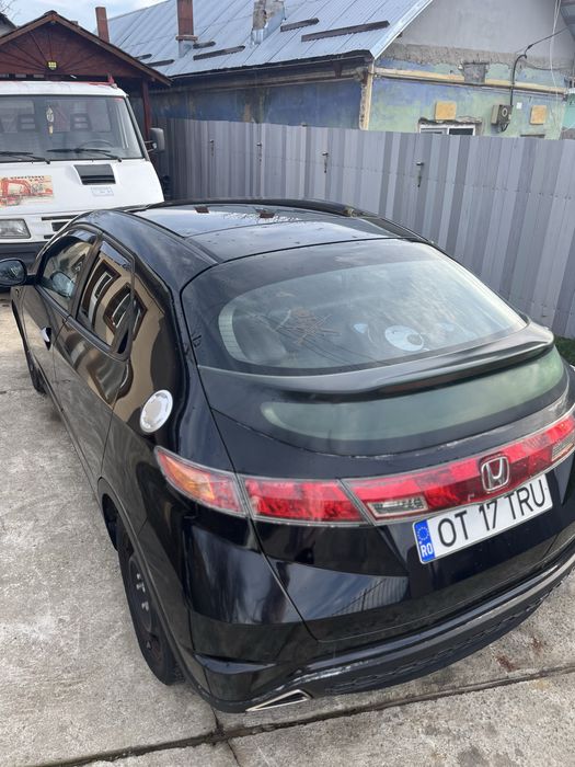 Vând Honda Civic