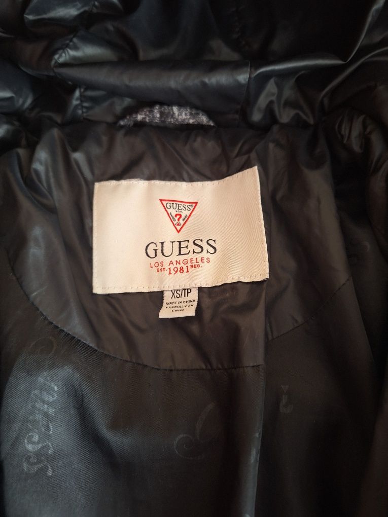Guess  якета размер XS оригинални