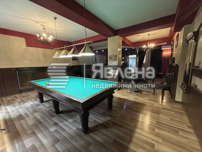 Дава се под наем Заведение в Варна, Колхозен пазар - 80 кв.м за 1022 € - Снимка #1