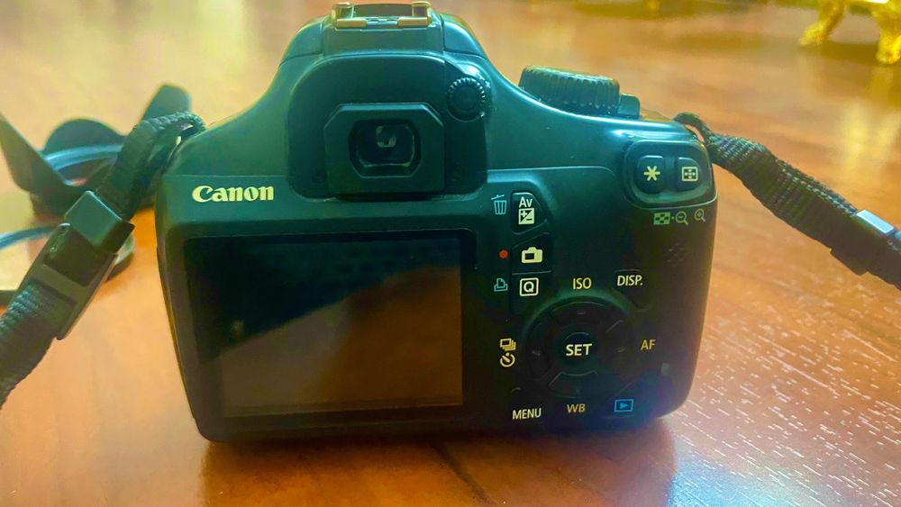 Canon1100d sorilmoqda